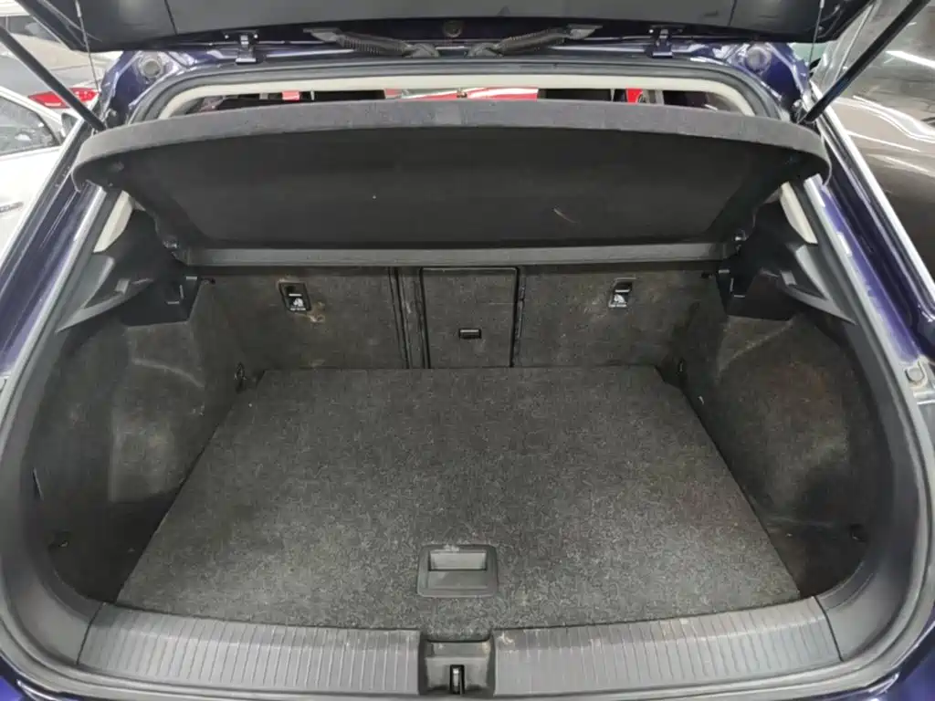 Volkswagen T-Roc 2020 — фото 19