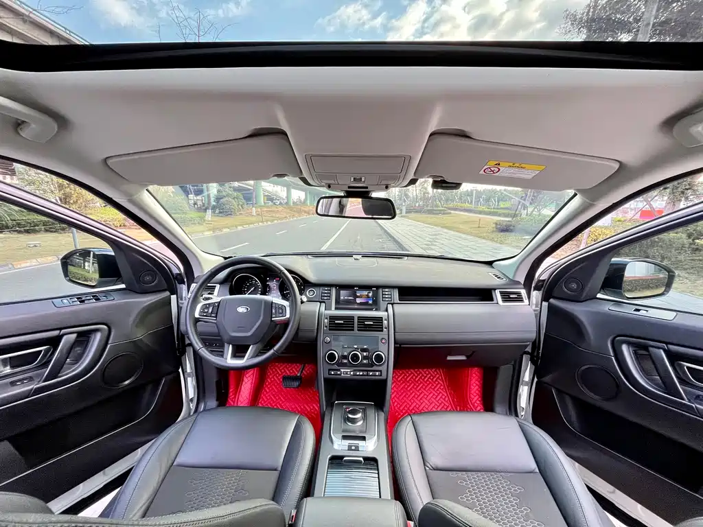 Land Rover Discovery Sport 2019 — фото 13