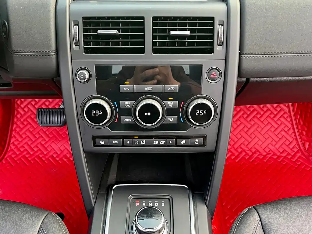 Land Rover Discovery Sport 2019 — фото 14