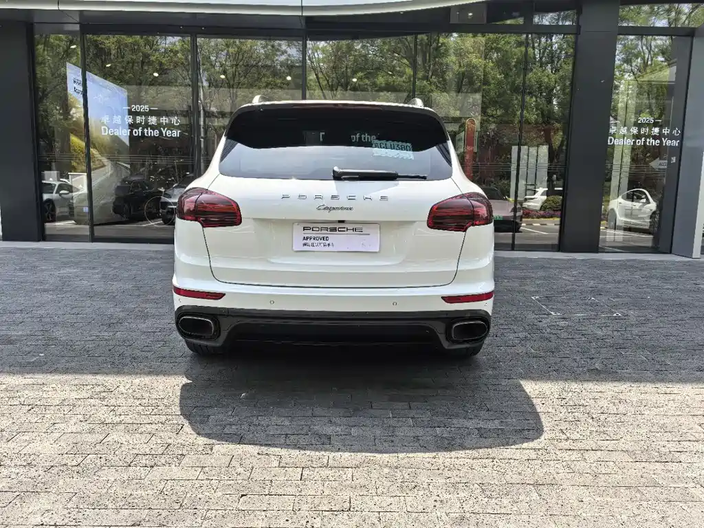 Porsche Cayenne 2017 — фото 5