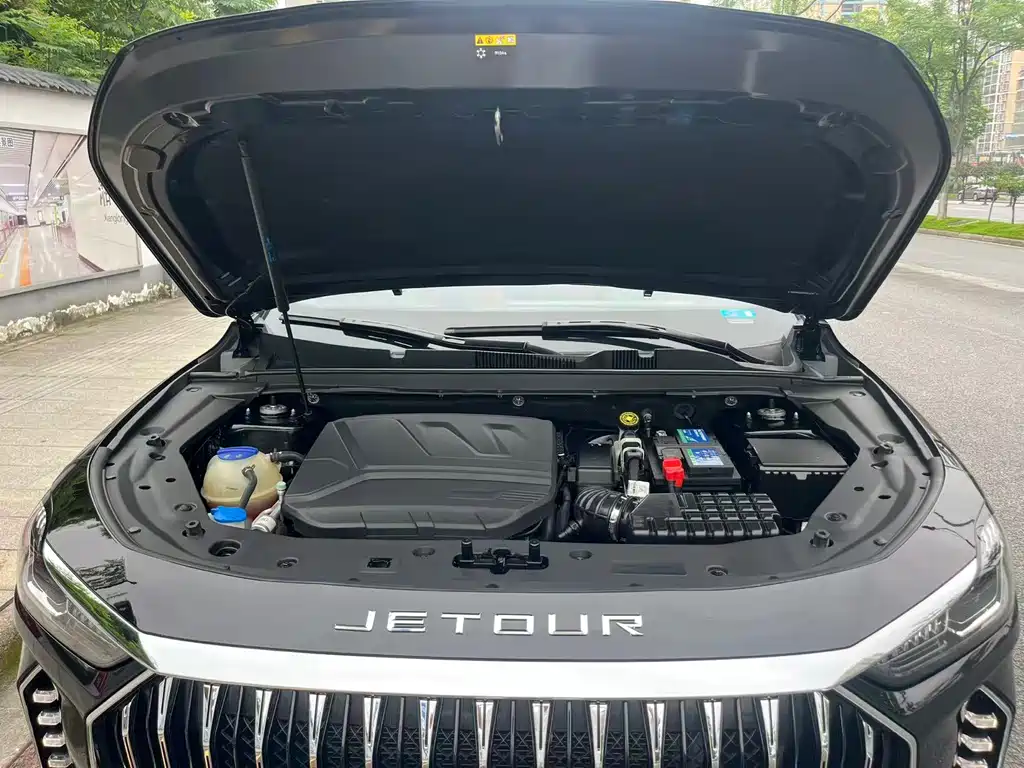 Jetour Jietu X70 PLUS 2024 — фото 16