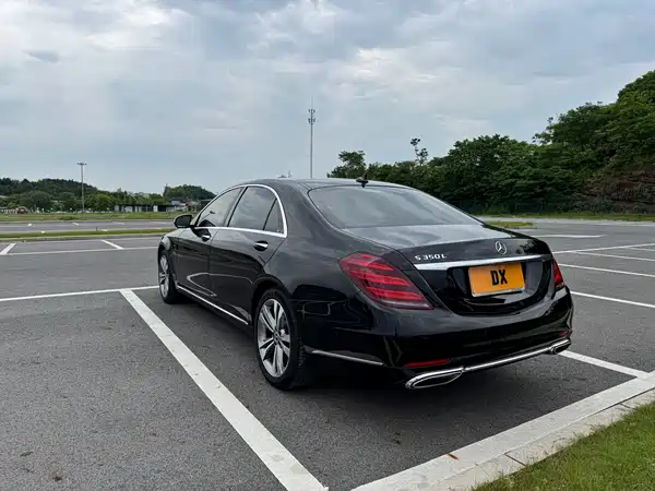 Mercedes-Benz S-Class 2020