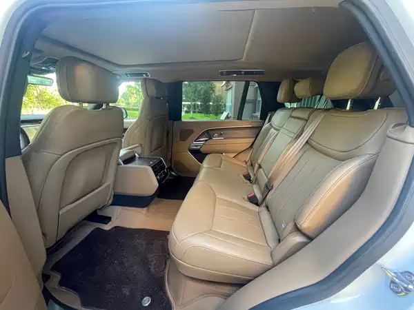 Land Rover Range Rover 2025