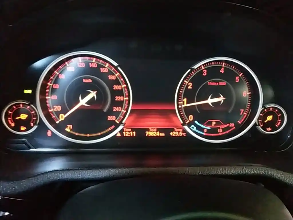 BMW X4 2017 — фото 12