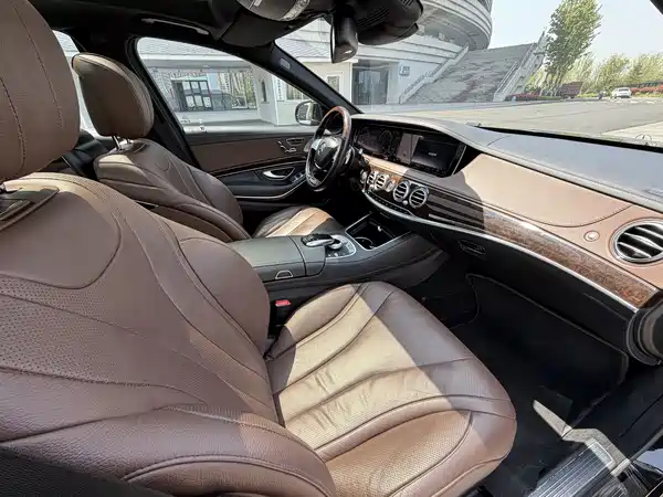 Mercedes-Benz Maybach S-Class 2015