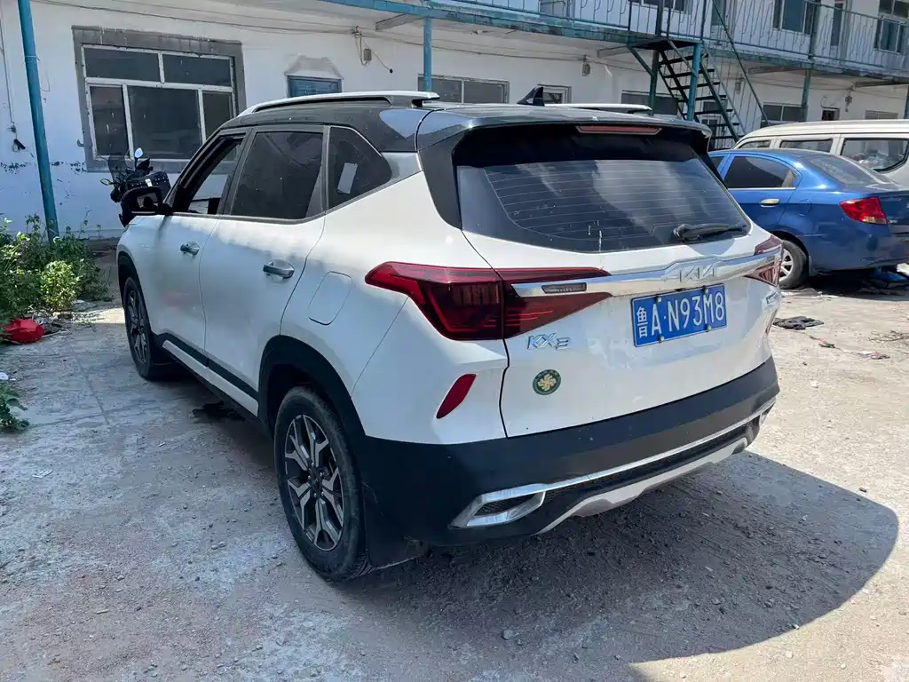 Kia KX3 2022 — фото 10