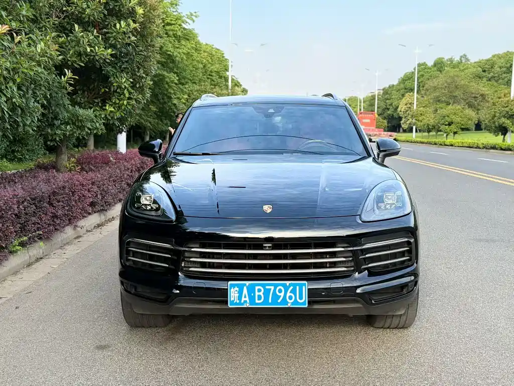 Porsche Cayenne 2020 — фото 2
