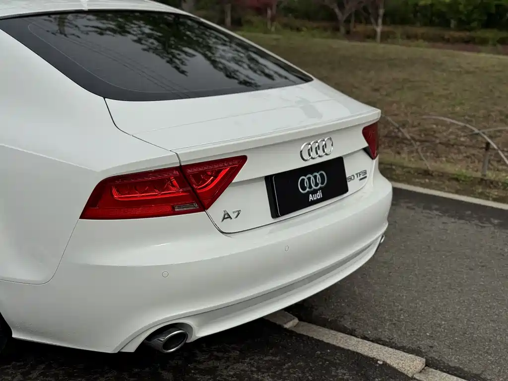 Audi A7 2015 — фото 12