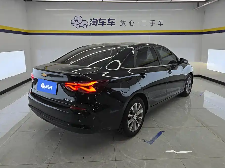 Chevrolet Cruze 2022