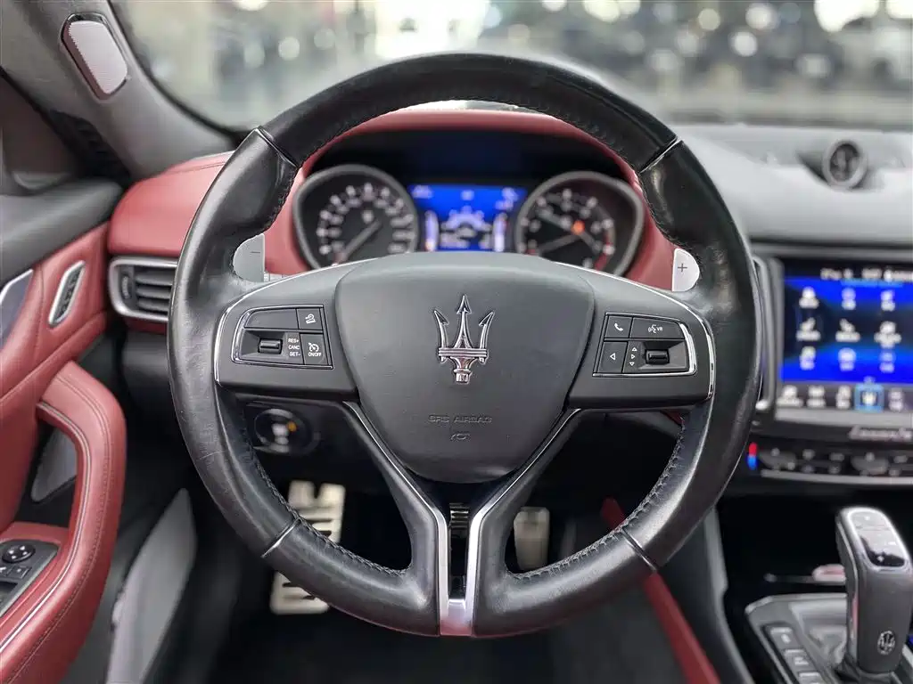 Maserati Levante 2021 — фото 14