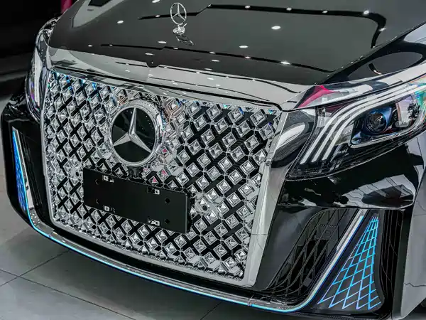 Mercedes-Benz Vito 2024
