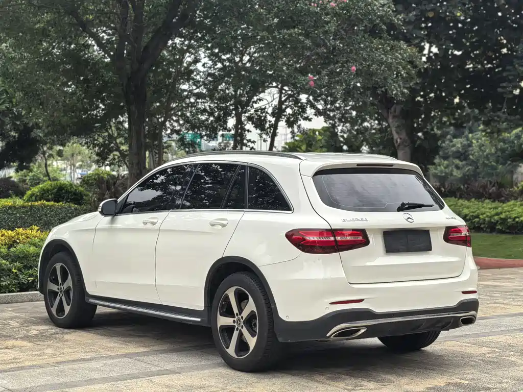 Mercedes-Benz GLC 2018 — фото 10