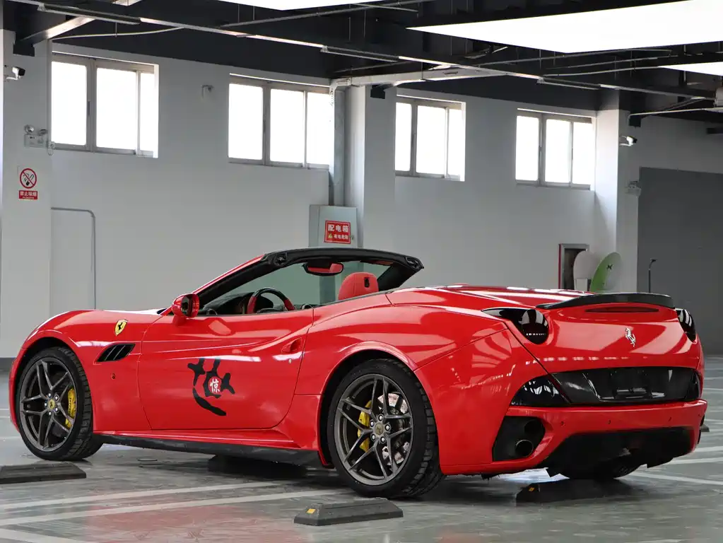 Ferrari California T 2012 — фото 4