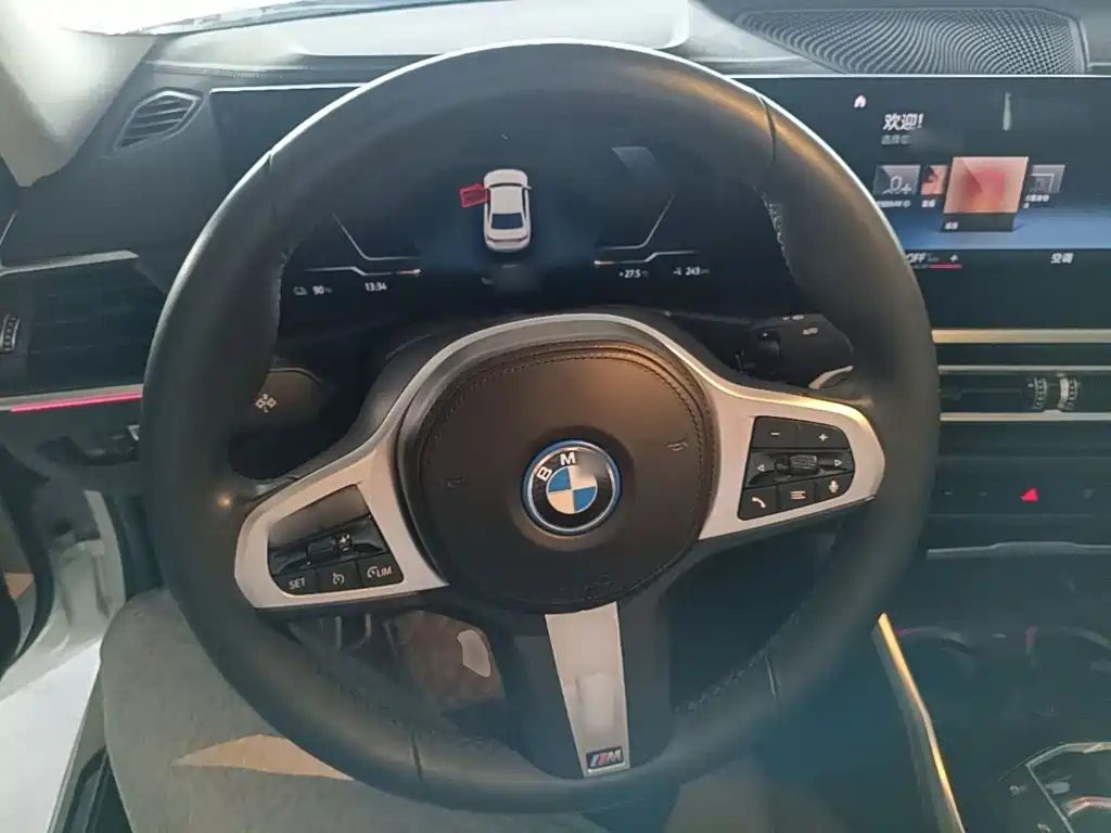 BMW i3 2023 — фото 11