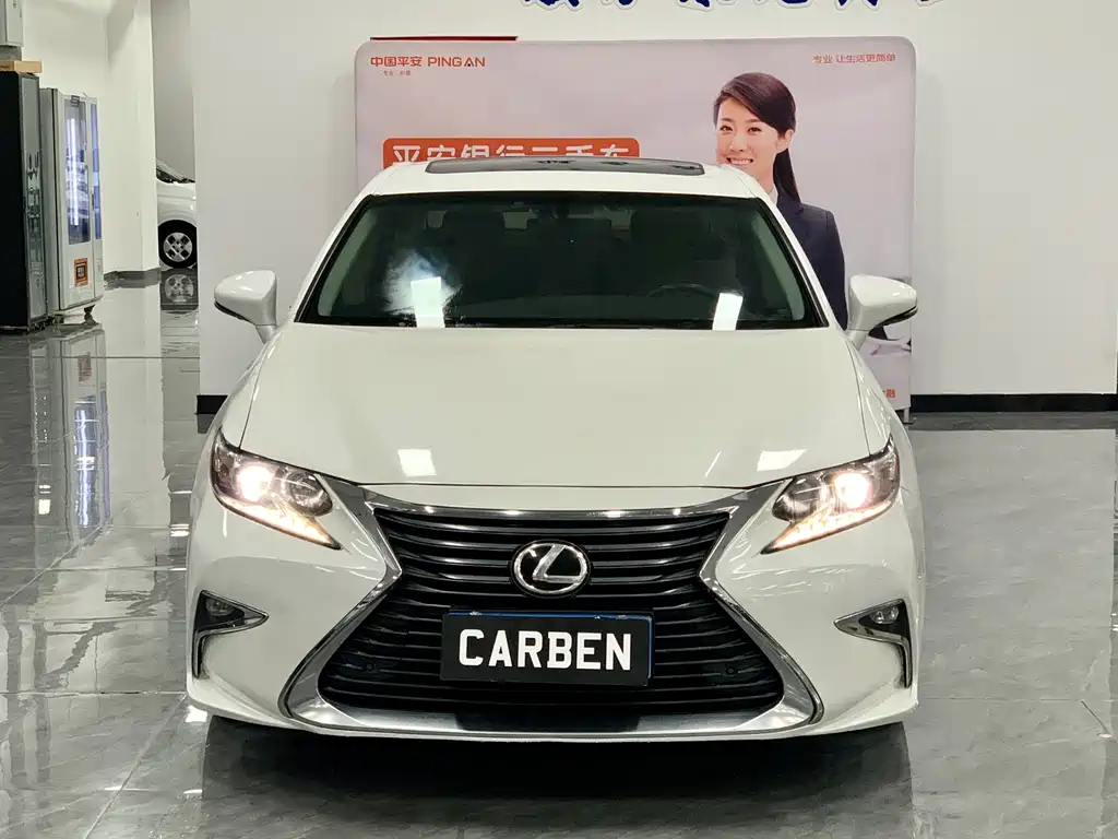 Lexus ES 2017 — фото 2