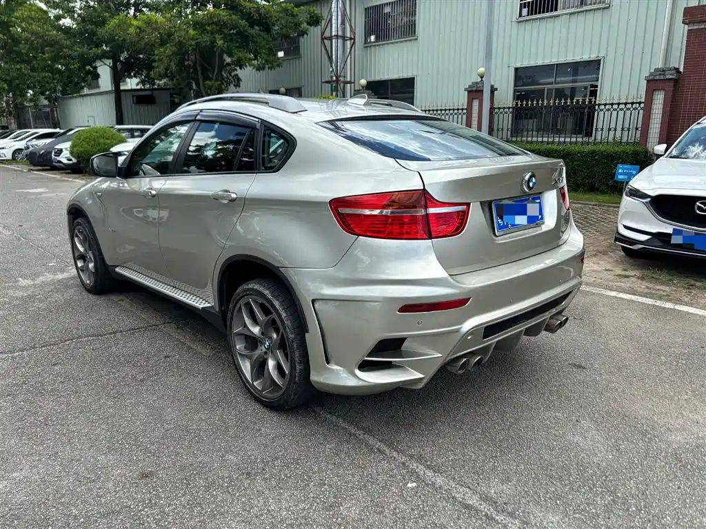 BMW X6 2011 — фото 14