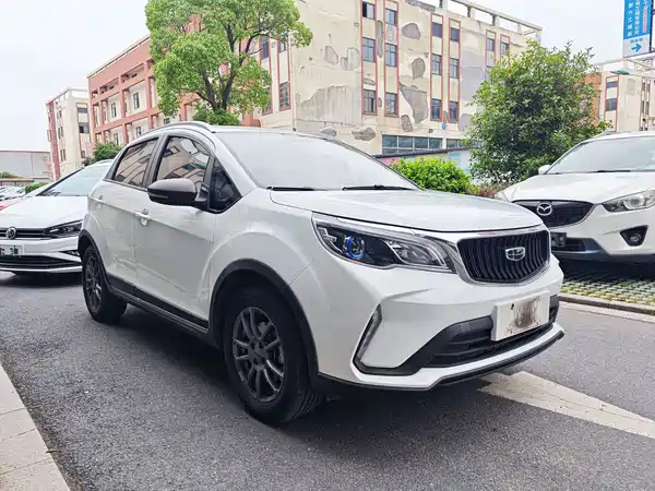 Geely Vision X3 2021