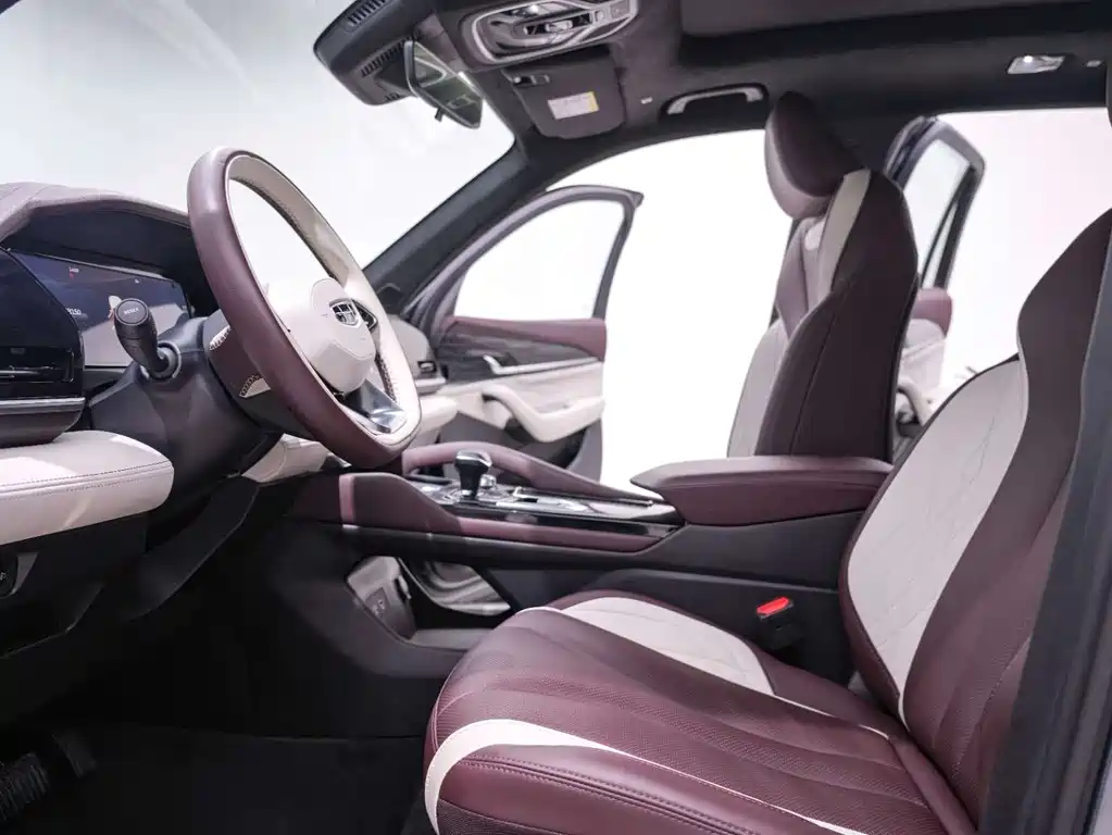 Geely Xingyue L 2023 — фото 22