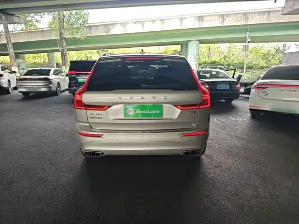 Volvo XC60 2019