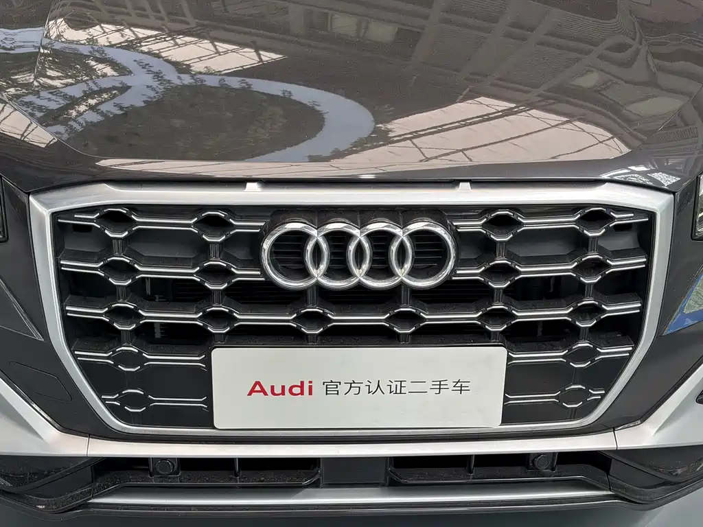 Audi Q2L 2024 — фото 18