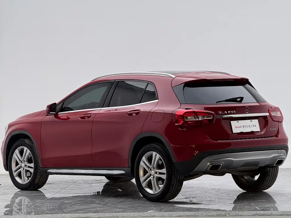 Mercedes-Benz GLA 2015 — фото 10