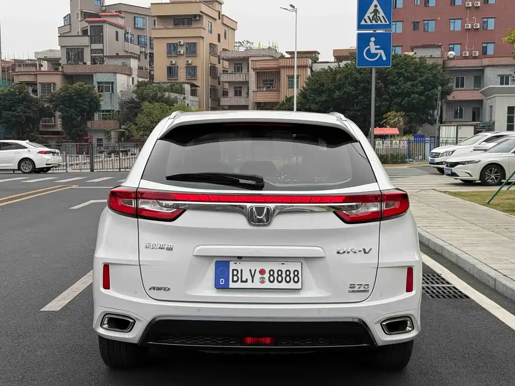 Honda UR-V 2018 — фото 5