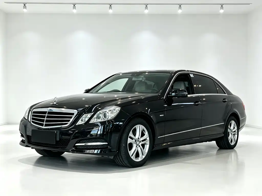 Mercedes-Benz E-Class 2012