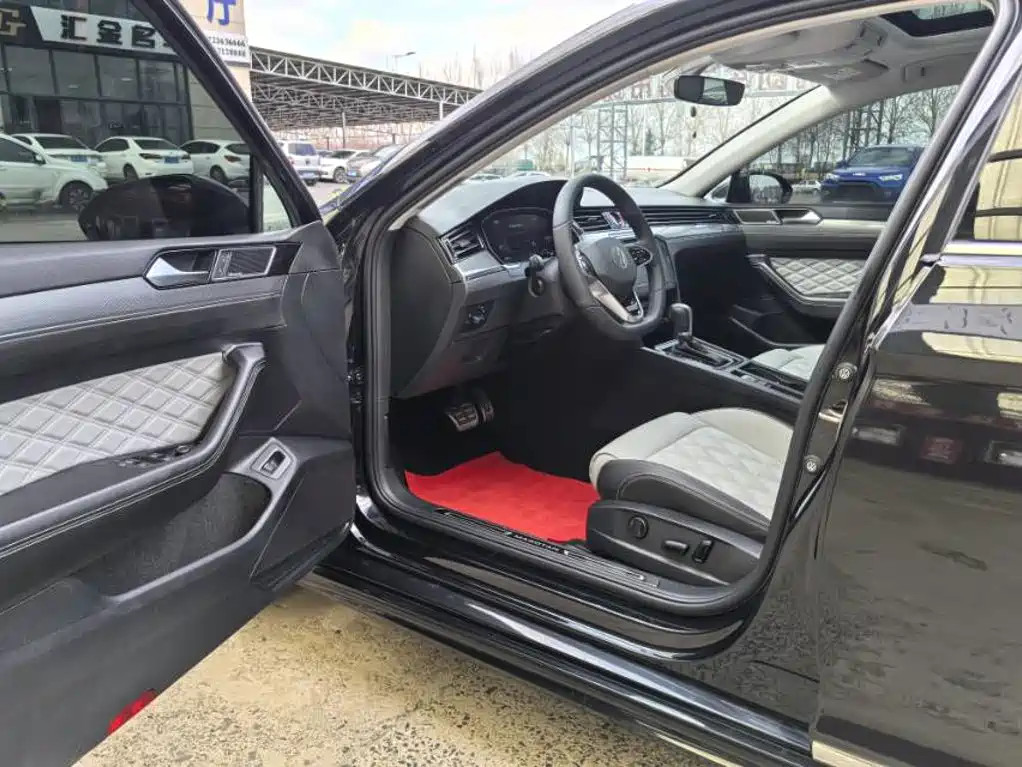 Volkswagen Magotan 2023