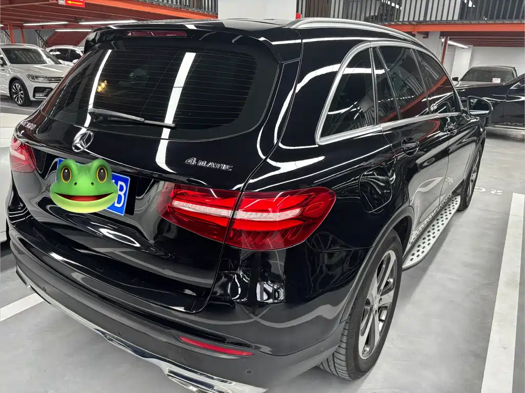 Mercedes-Benz GLC 2016 — фото 9