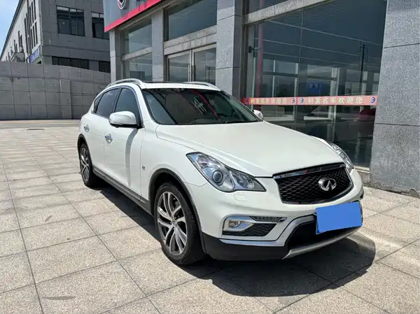 Infiniti QX50 2015