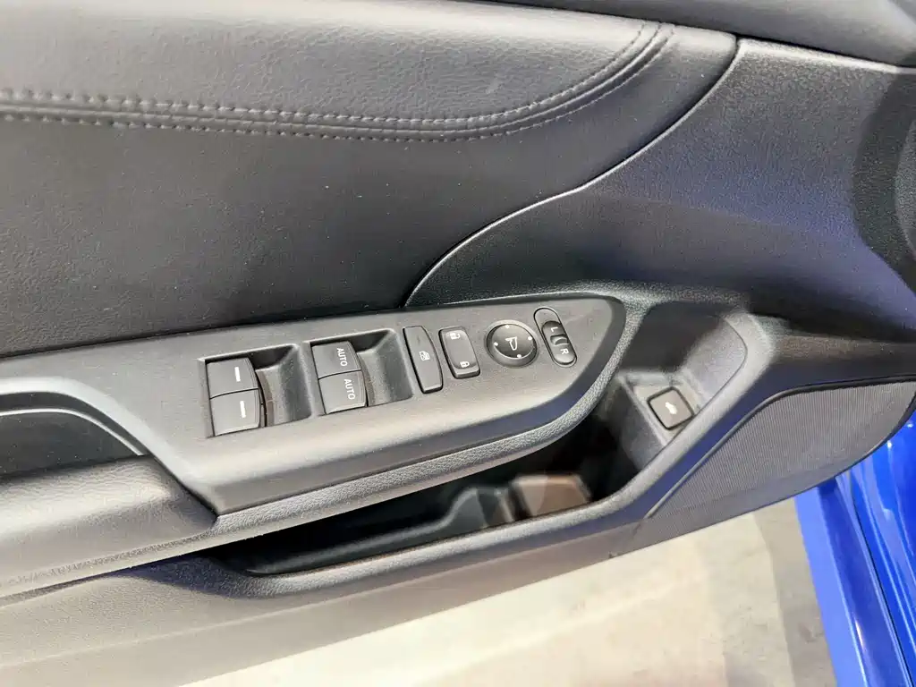 Honda Civic 2019 — фото 20