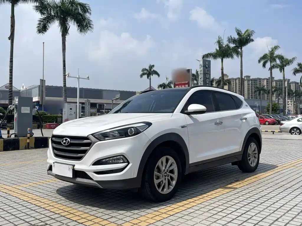 Hyundai Tucson 2018 — фото 24
