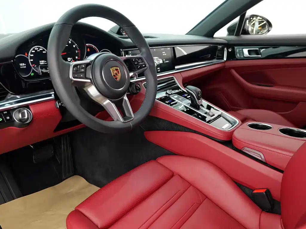 Porsche Panamera 2020