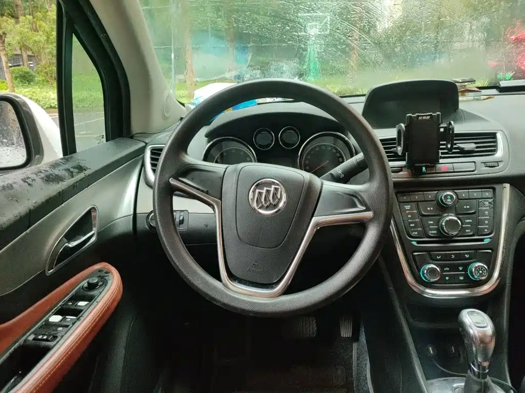 Buick Encore 2014