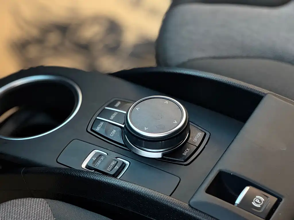 BMW i3 2019 — фото 17