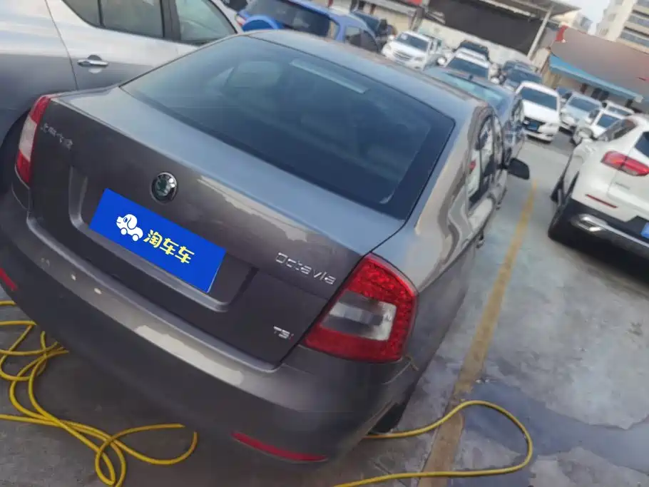 Skoda Octavia 2011