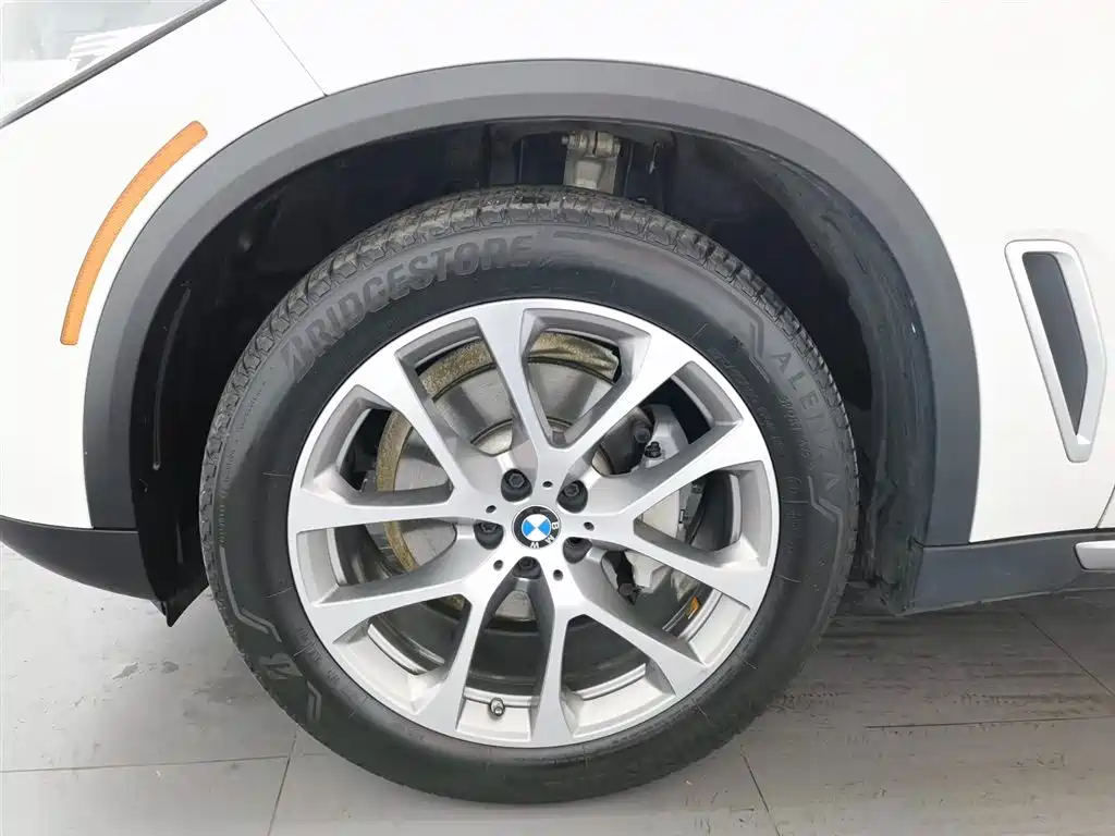 BMW X5 2022 — фото 12