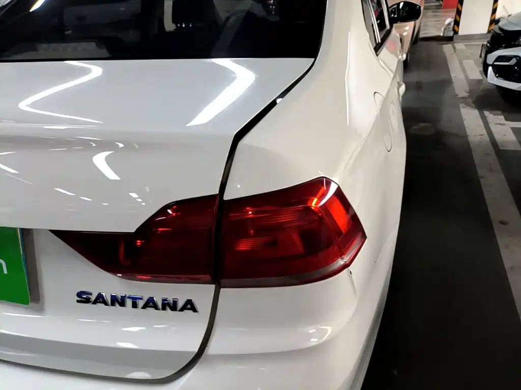 Volkswagen Santana 2018 — фото 8
