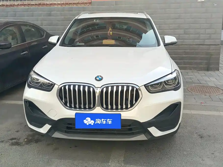 BMW X1 2021