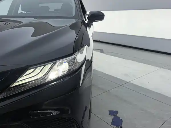 Toyota Camry 2019