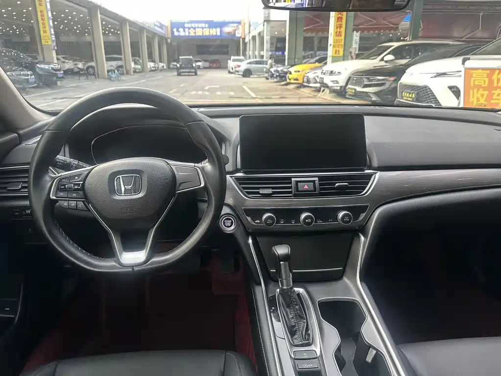 Honda Accord 2023 — фото 11