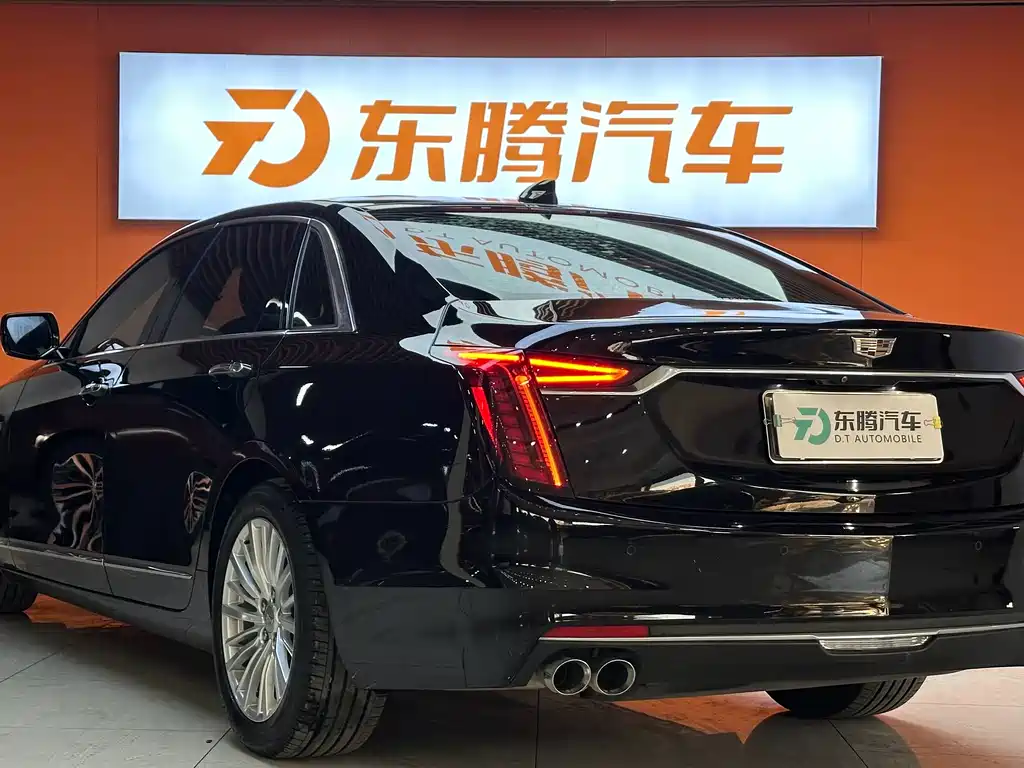 Cadillac CT6 2021 — фото 8