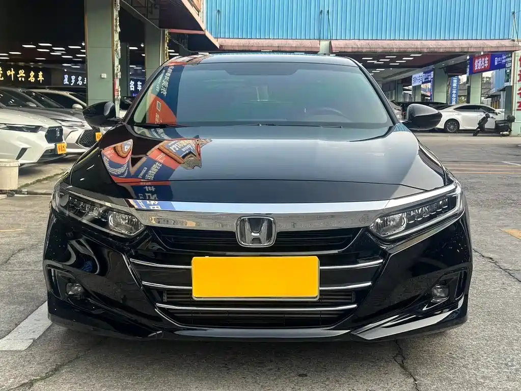Honda Accord 2023 — фото 2
