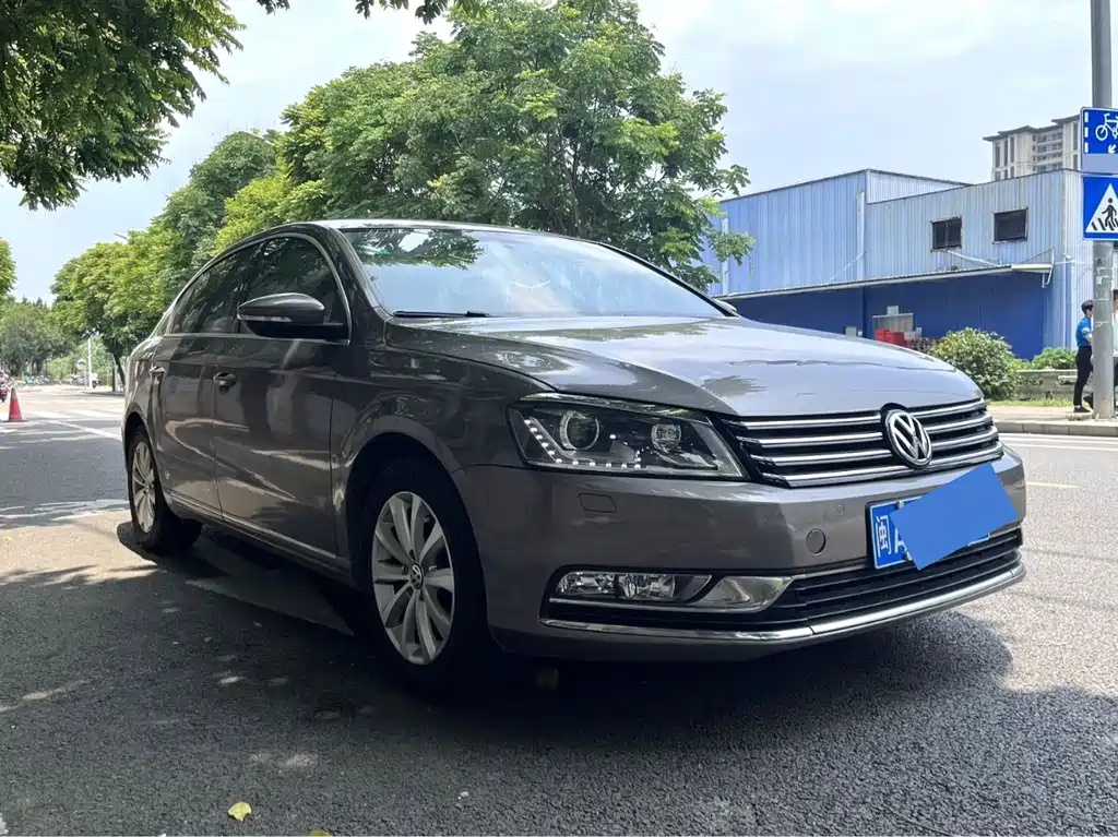 Volkswagen Magotan 2014