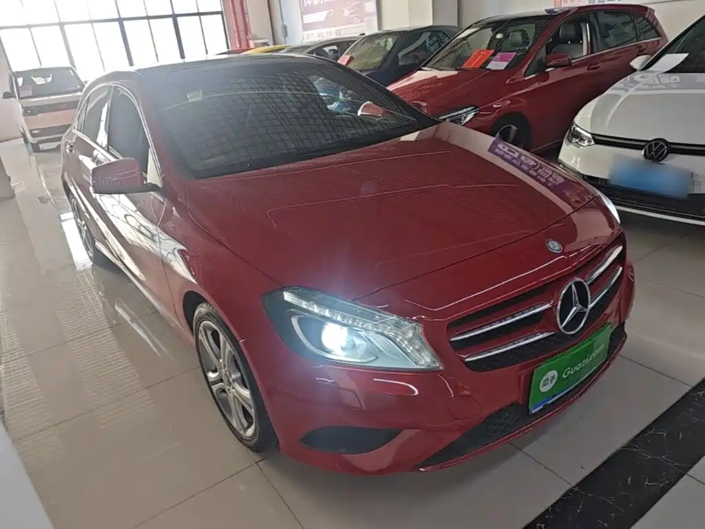 Mercedes-Benz A-Class 2015