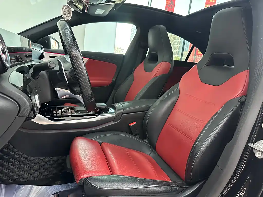 Mercedes-Benz CLA AMG 2022 — фото 18