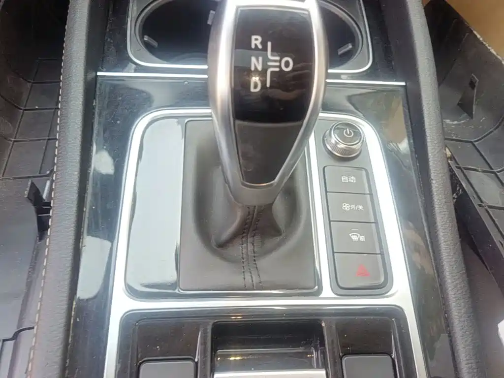 BYD MAX 2020 — фото 14