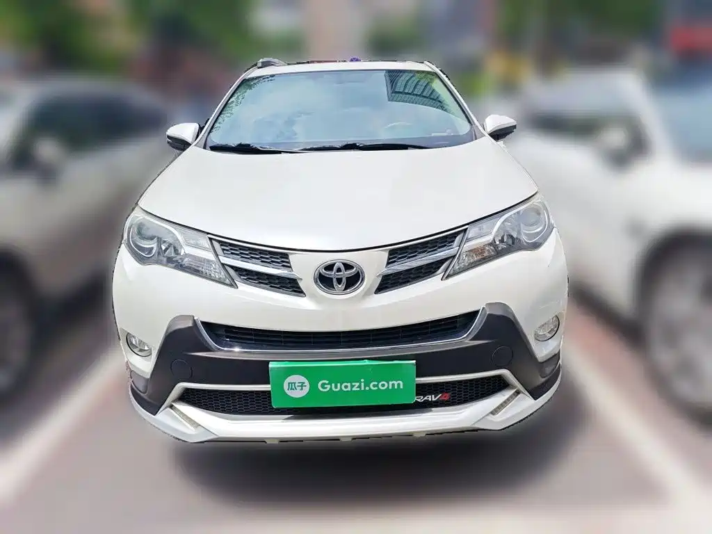 Toyota RAV4 2016 — фото 24
