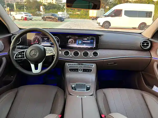 Mercedes-Benz E-Class 2020