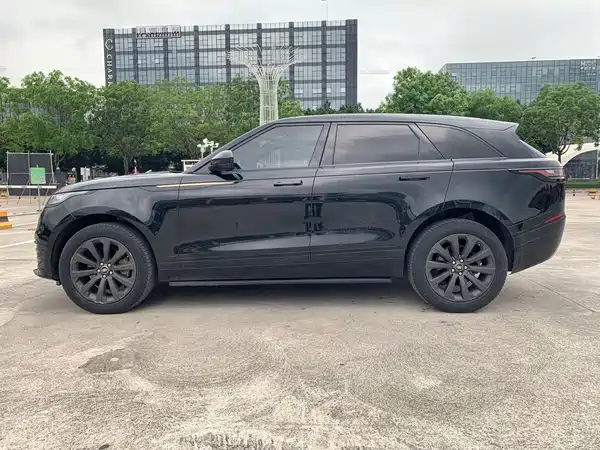 Land Rover Range Rover Velar 2020